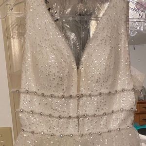 𝗦𝗛𝗘𝗥𝗥𝗜 𝗛𝗶𝗟𝗟 Short Formal Dress!